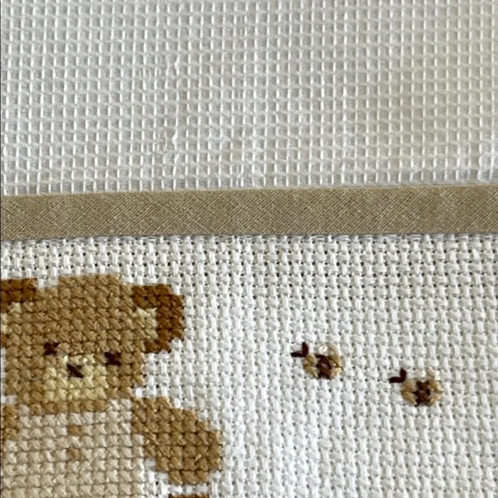 Adorable NWT Teddy Bear Embroidered Baby Bib